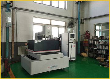 線切割機(jī)床哪個(gè)牌子好-品牌廠家才有保障【仁光智能】