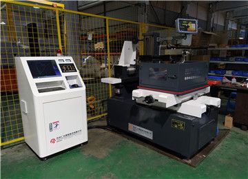 為什么新的U盤在線切割電腦上用不了？[仁光智能]