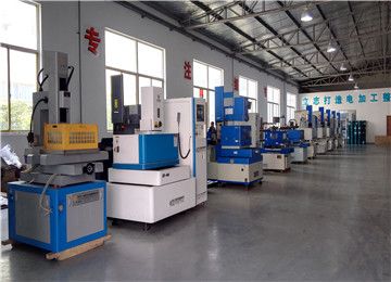 線切割中走絲的修刀參數(shù)怎樣設置？【仁光智能】