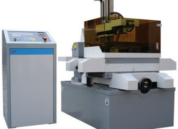 線切割機(jī)床的機(jī)械部分 線切割機(jī)床的機(jī)械部分